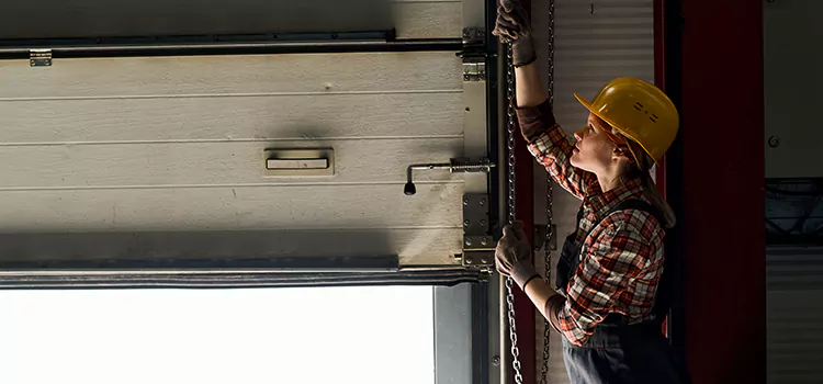 Addressing Common Garage Door Stoppage Issues in Corona, CA