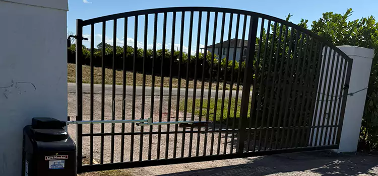 Driveway Fence Repair Corona
