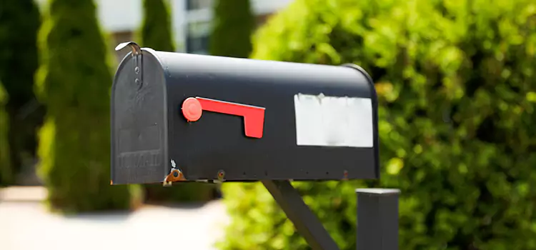 Secure Mailboxes for Packages Corona